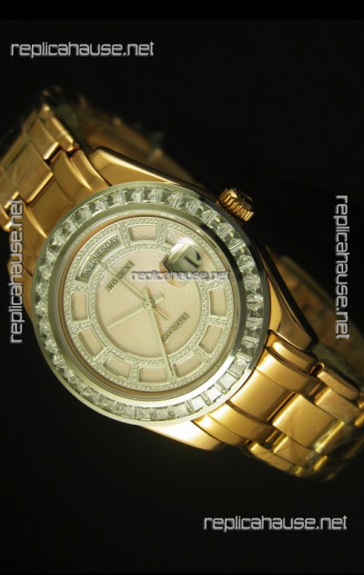 Rolex Day Date Swiss Watch in Yellow Gold Case